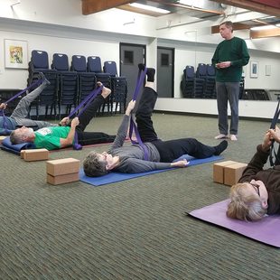 Friendly House yoga