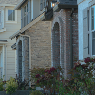 A street of new homes in Villebois, Wilsonville