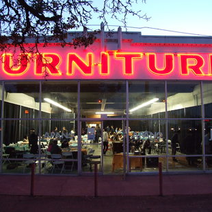 Furniture store image from the Jade District