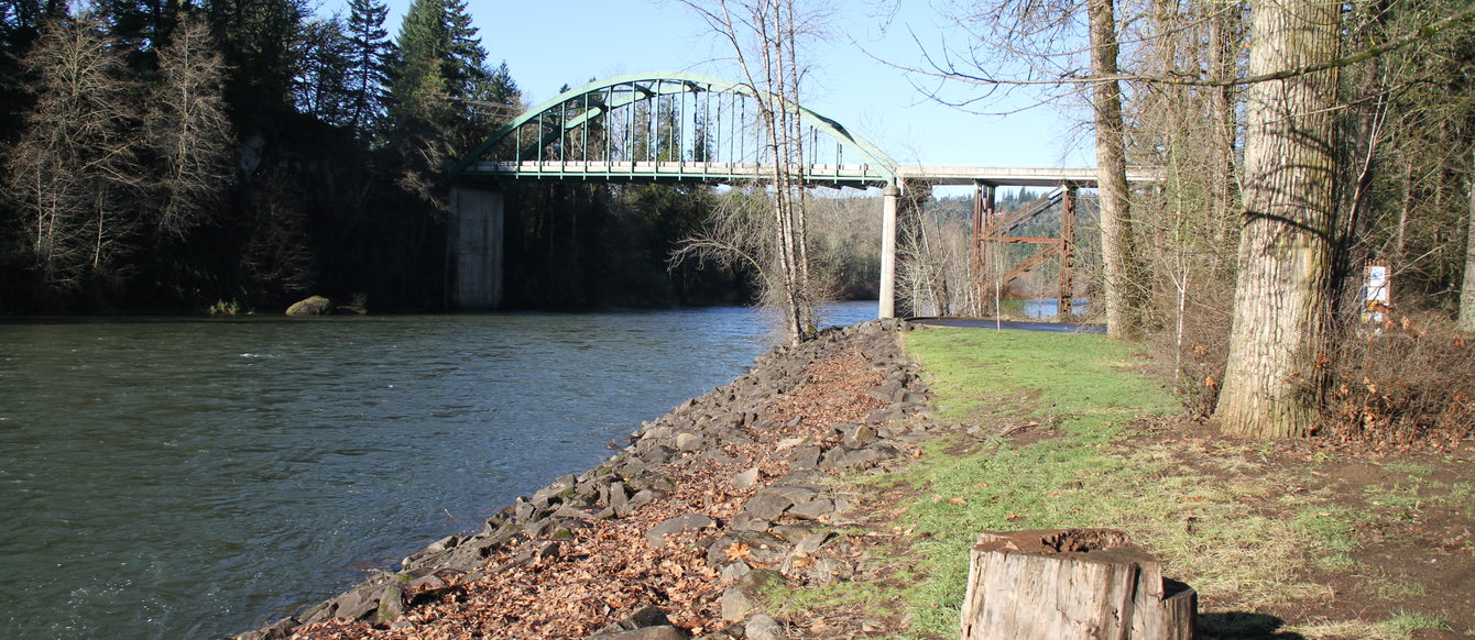 a photo of a bridge over the Clackamas River 