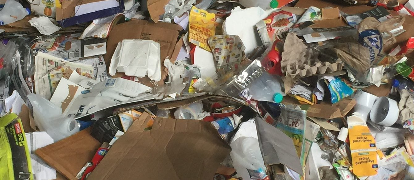 pile of commingled plastic and paper recycling