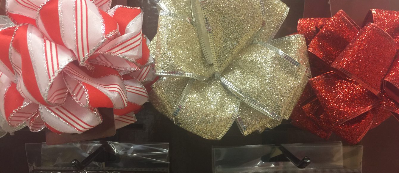 holiday bows for gifts