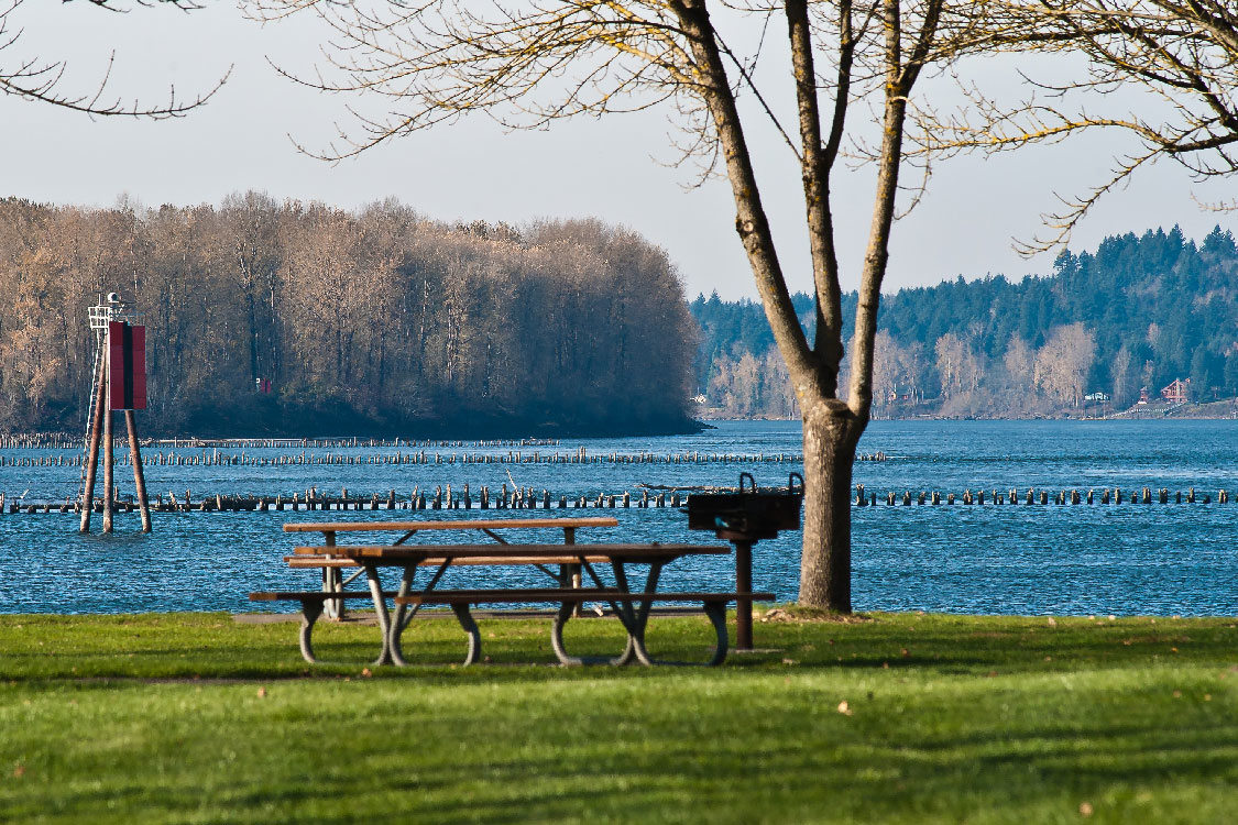 picnic table at chinook landing marine park