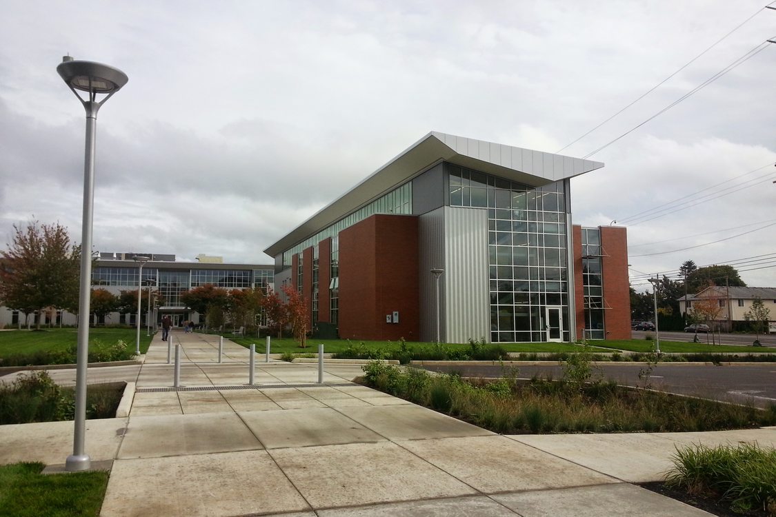 PCC Southeast library and Student Commons