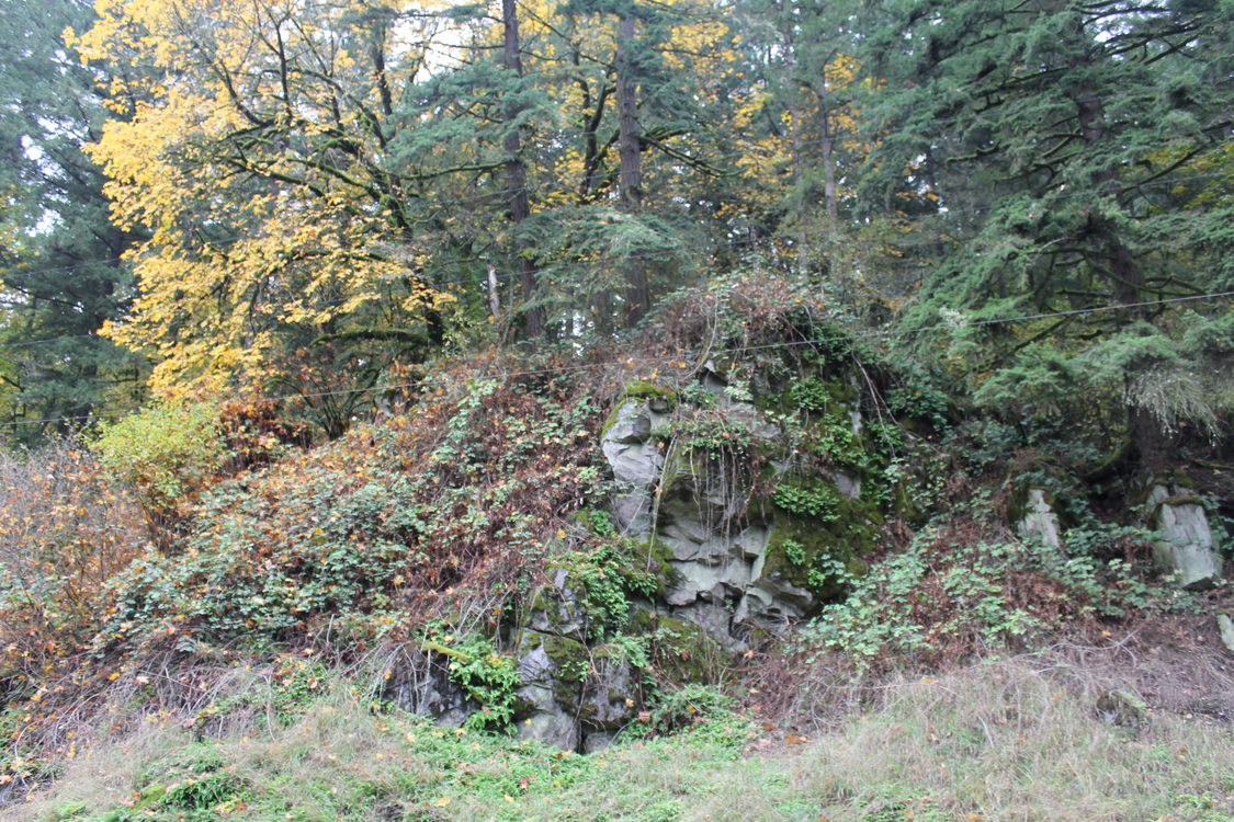 photo of rocky outcrop
