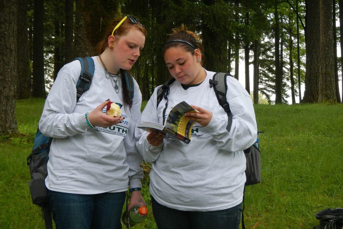 photo of YEC youth researching