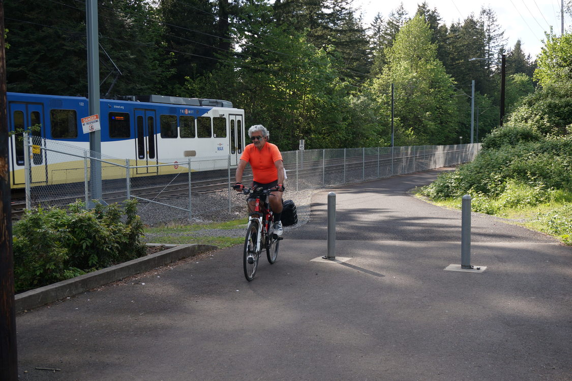 Wy'East Way Path in Gresham