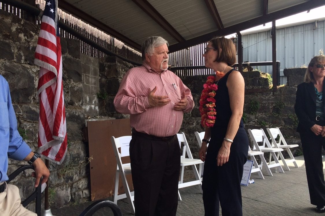 photo of Metro Council President Tom Hughes and Oregon Gov. Kate Brown at Willamette Falls