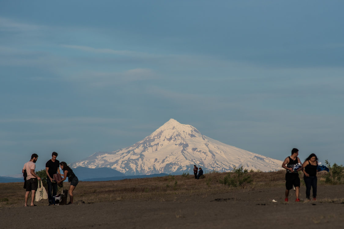 photo of Mount Hood from Broughton Beach