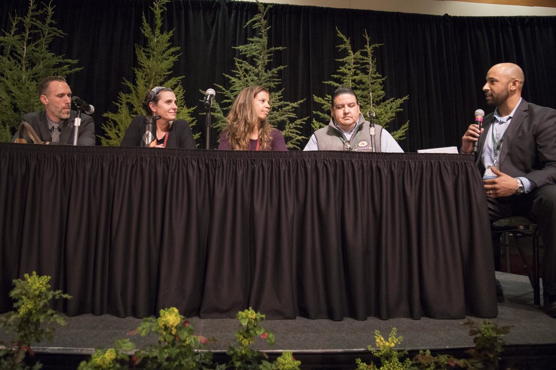 Jon Blasher, Metro's Parks and Nature Department director, leads a discussion with Kristopher Eilliot, Shanti Hodges, Tricia Tillman and Chuck Sams.