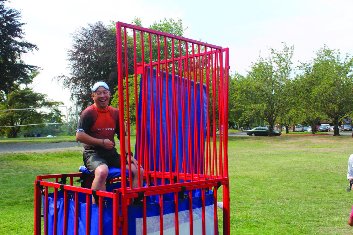 photo of Masaaki Muroi at Blue Lake Regional Park dunk tank