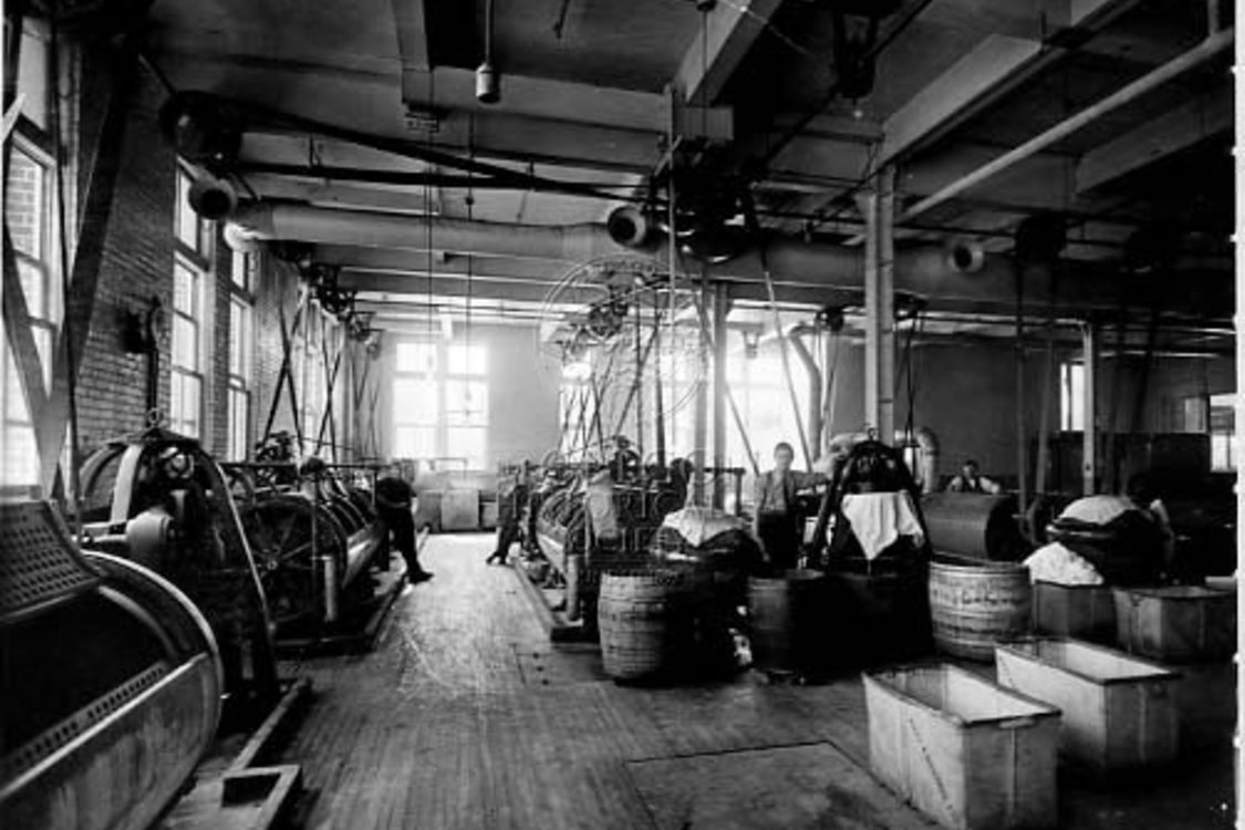 A laundry at the turn of the 20th century.