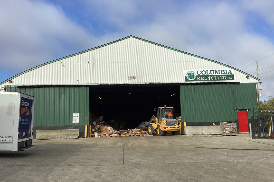 Columbia Recycling PDX solid waste facility outside view